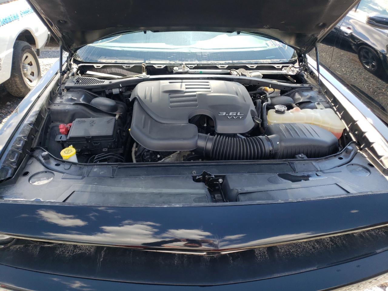 Photo 7 from auction – 2016 DODGE CHALLENGER with VIN 2C3CDZAG4GH262731