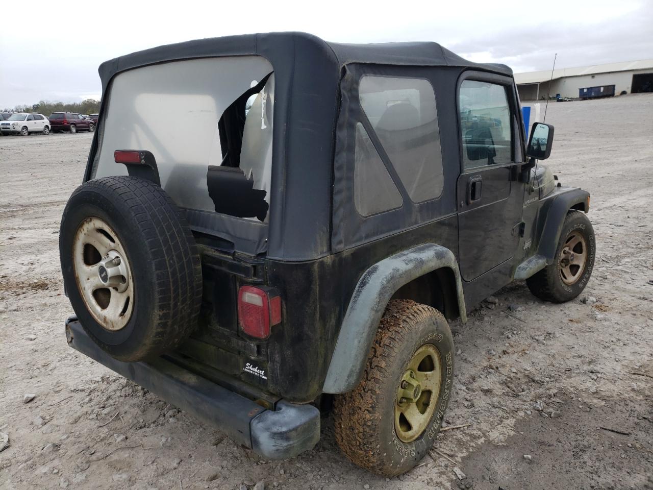 Photo 4 from auction – 2000 JEEP WRANGLER / with VIN 1J4FA29P1YP795804