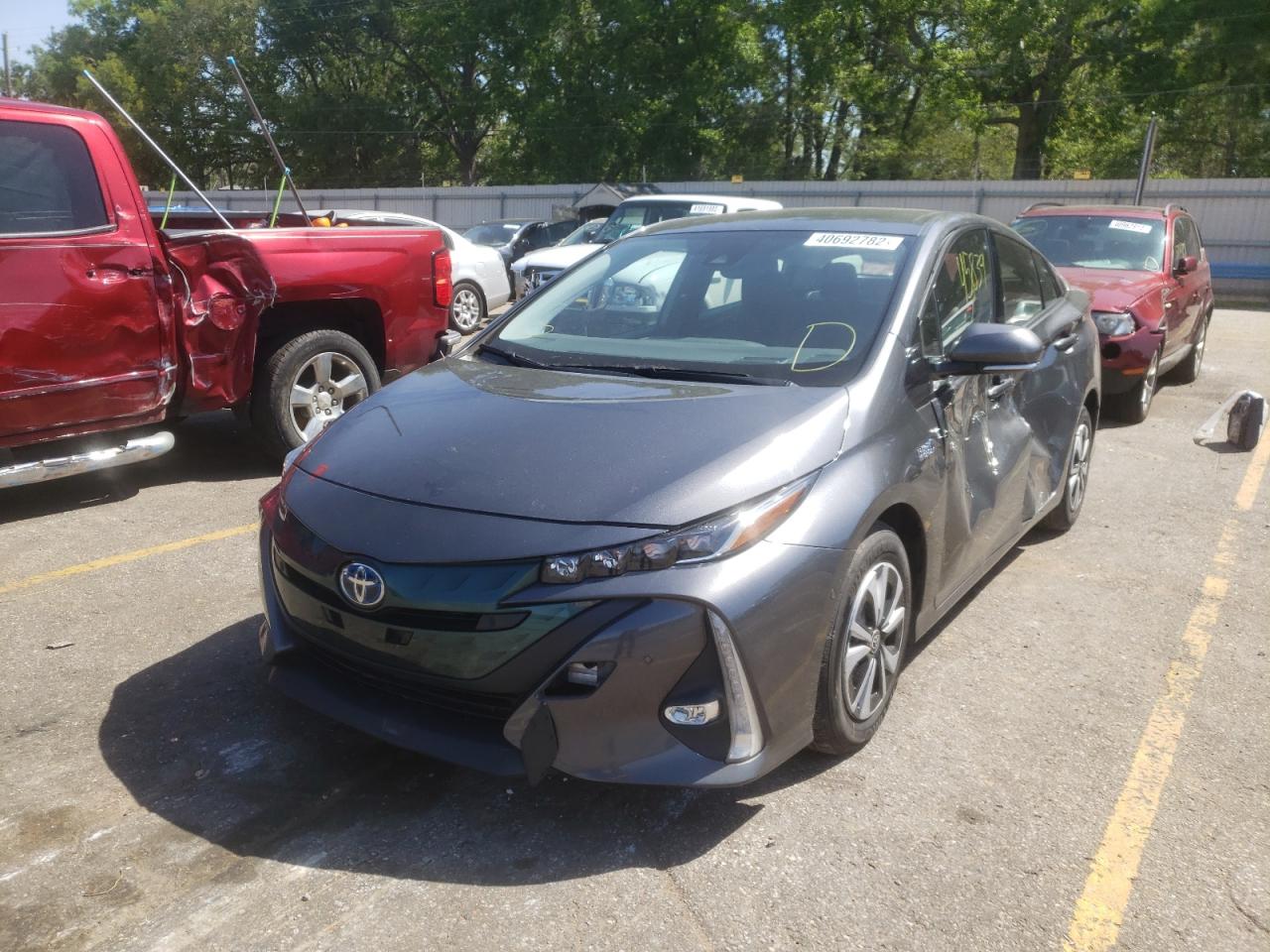 Photo 2 from auction – 2017 TOYOTA PRIUS PRIM with VIN JTDKARFP9H3057628