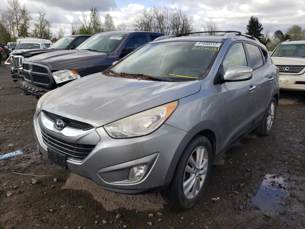 Photo 2 from auction – 2012 HYUNDAI TUCSON GLS with VIN KM8JUCAC8CU478467
