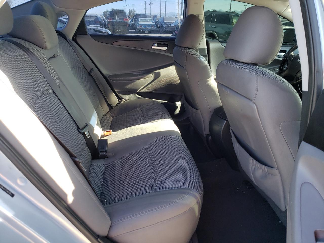 Photo 6 from auction – 2012 HYUNDAI SONATA GLS with VIN 5NPEB4ACXCH402261