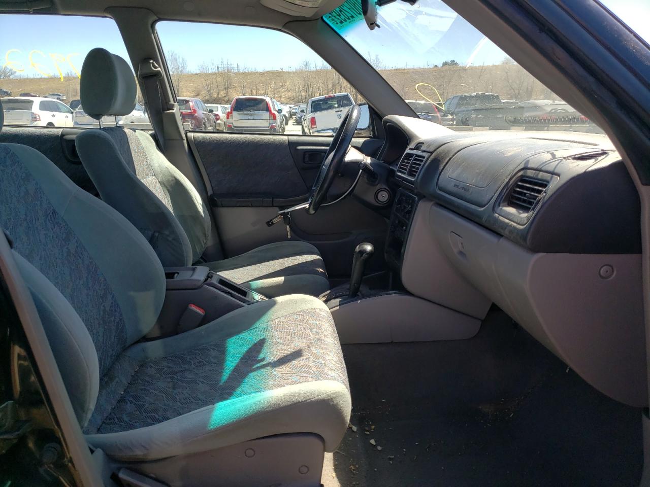 Photo 5 from auction – 1998 SUBARU FORESTER L with VIN JF1SF6353WH706431