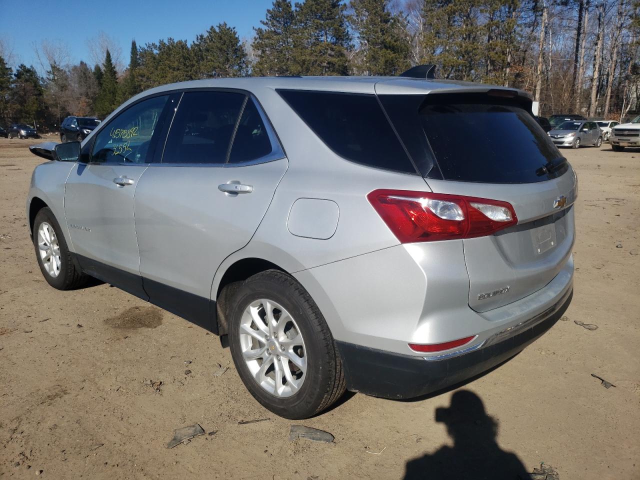 Photo 3 from auction – 2018 CHEVROLET EQUINOX LT with VIN 2GNAXJEV1J6251863