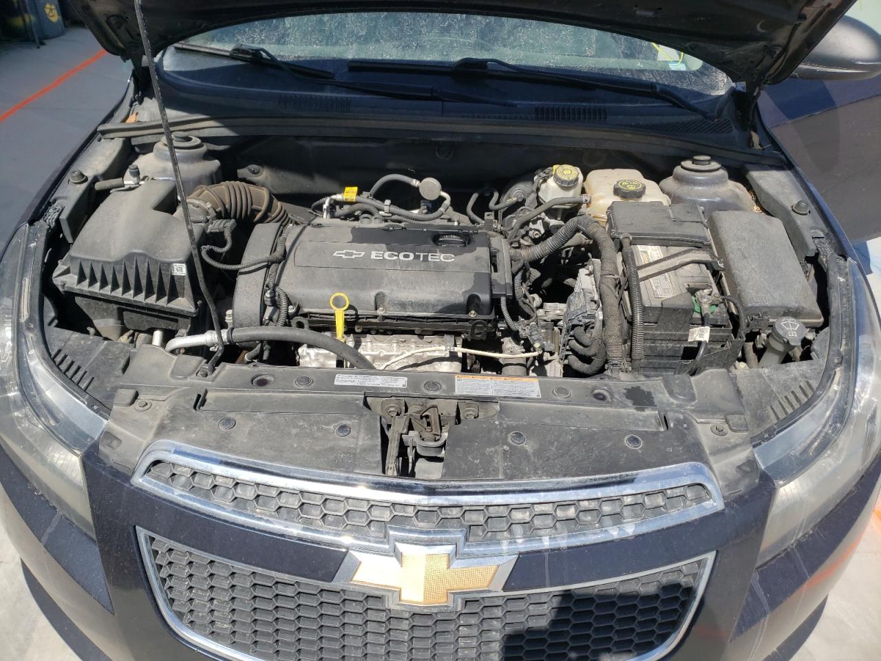 Photo 7 from auction – 2014 CHEVROLET CRUZE LS with VIN 1G1PB5SH1E7175342