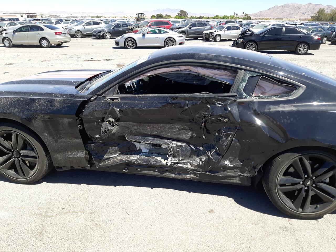 Photo 9 from auction – 2017 FORD MUSTANG with VIN 1FA6P8TH9H5210705