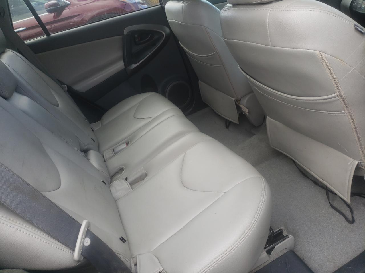 Photo 6 from auction – 2014 TOYOTA RAV4 EV with VIN 2T3YL4DV3EW002805