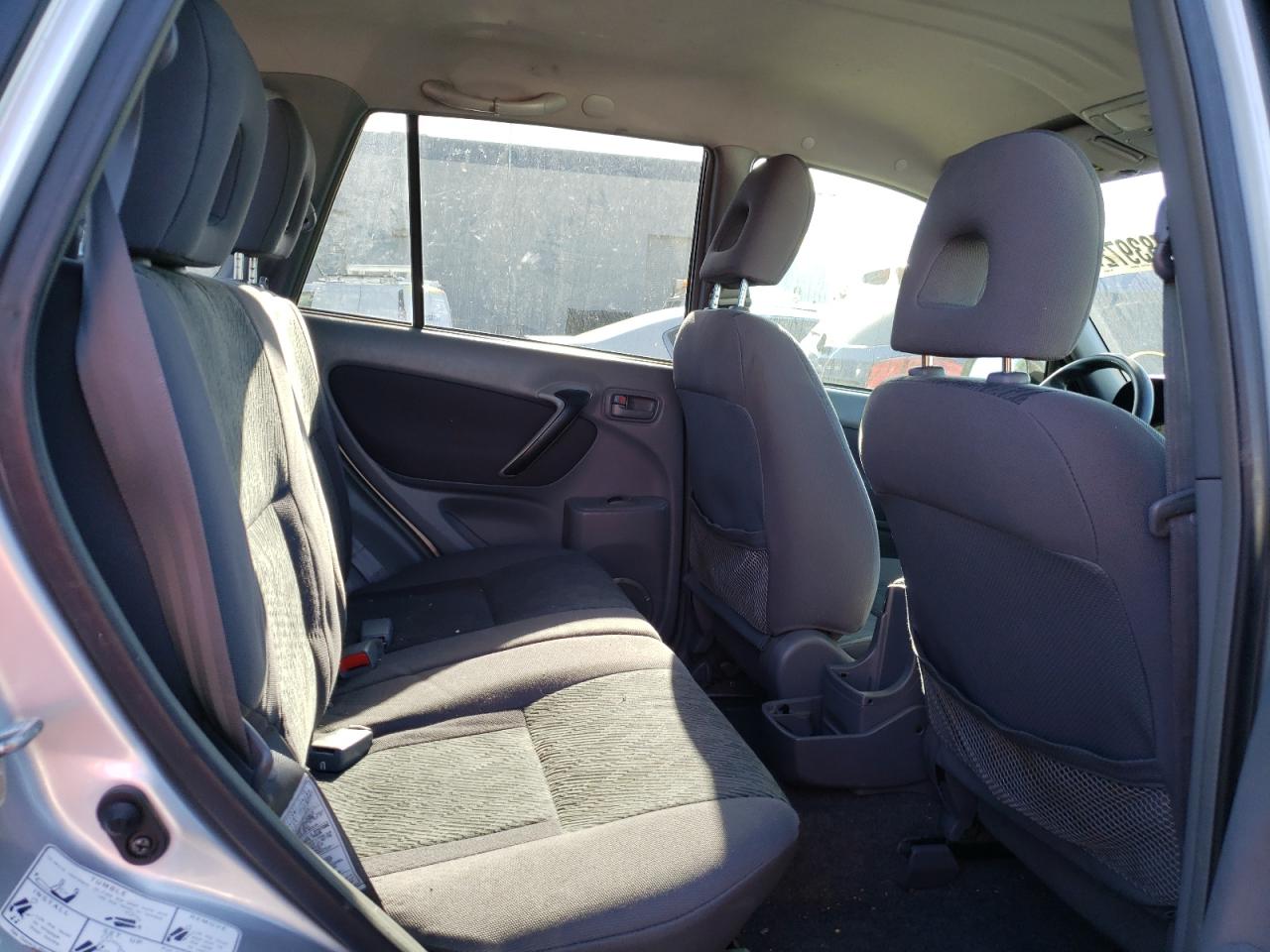 Photo 6 from auction – 2001 TOYOTA RAV4 with VIN JTEGH20V510020823