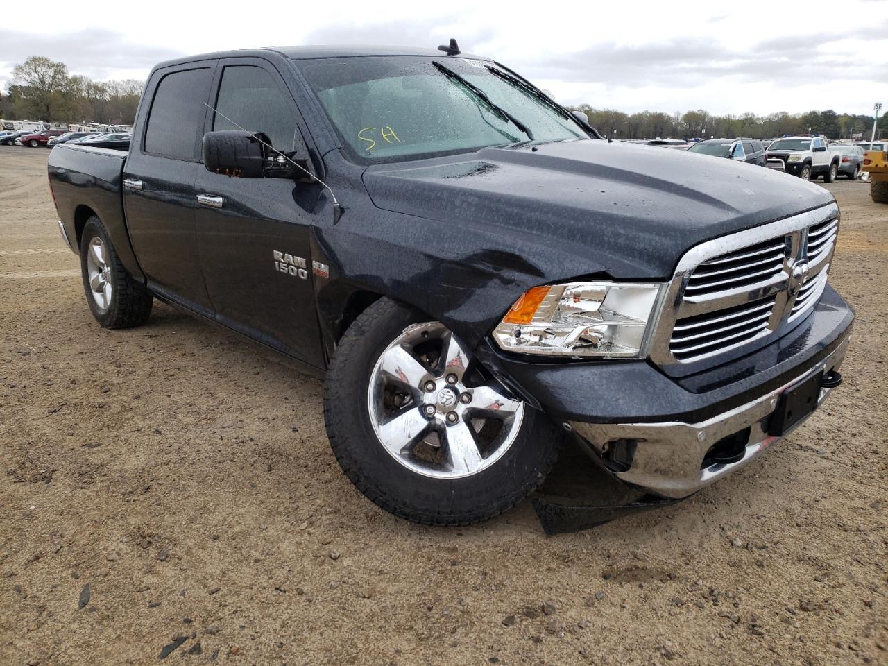 DODGE RAM 2017 with VIN 3C6RR7LT1HG602366 - Photo from auction