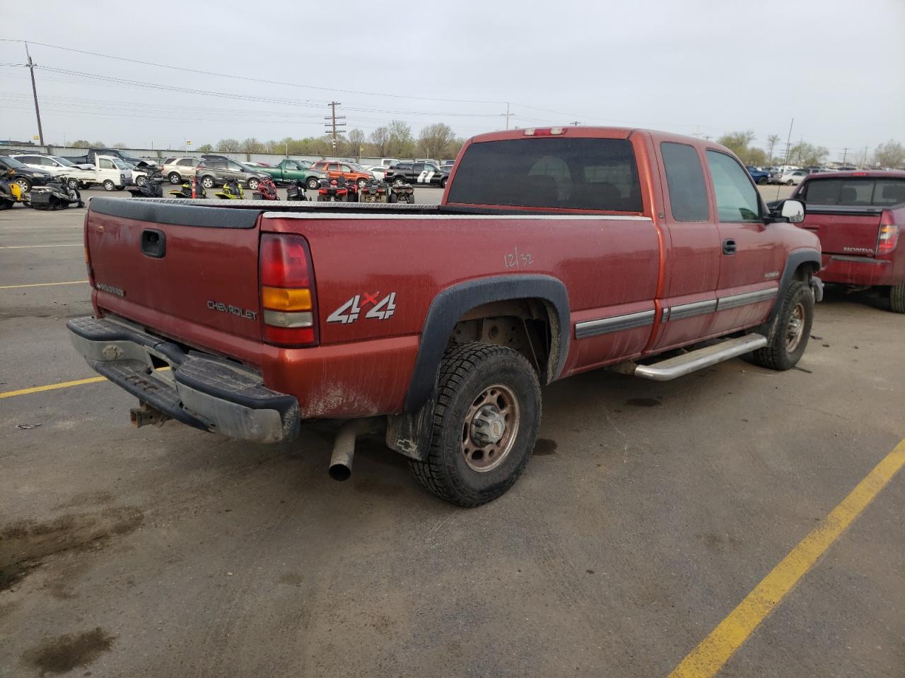 Photo 4 from auction – 2001 CHEVROLET SILVERADO with VIN 1GCHK29U51E265466