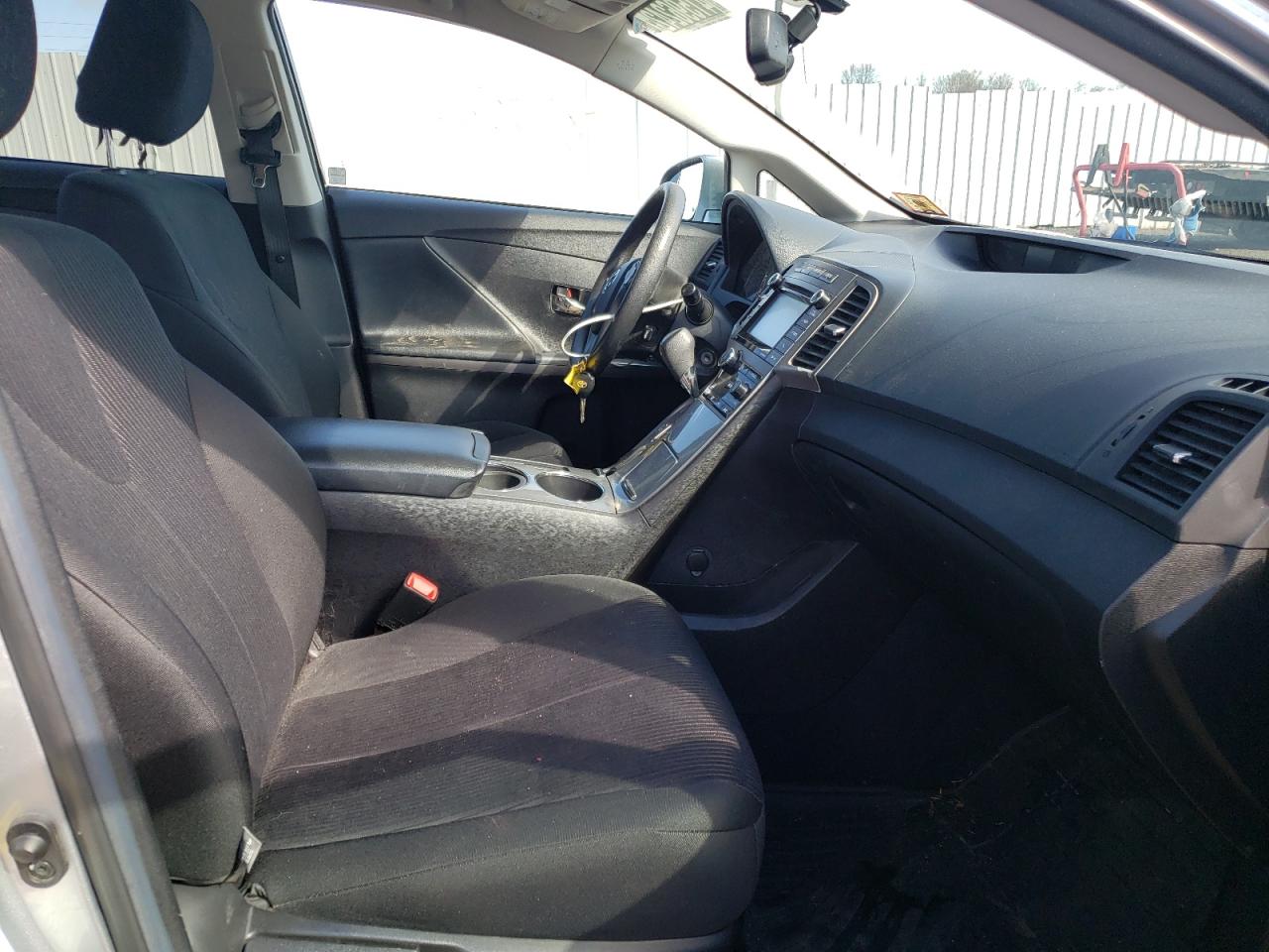 Photo 5 from auction – 2015 TOYOTA VENZA LE A with VIN 4T3ZA3BB2FU090549