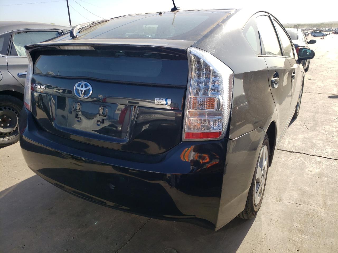 Foto 4 de la subasta – 2011 TOYOTA PRIUS con VIN JTDKN3DU4B5343778