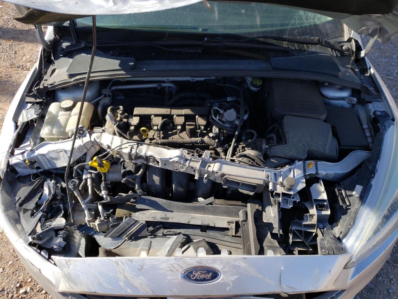 Photo 7 from auction – 2016 FORD FOCUS SE with VIN 1FADP3F20GL325141