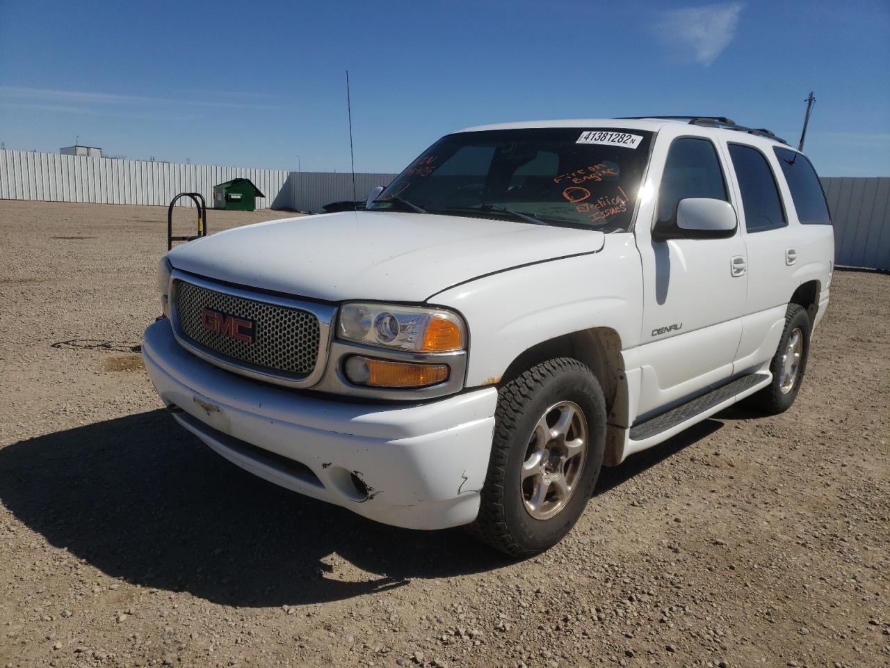 Photo 2 from auction – 2001 GMC DENALI with VIN 1GKEK63U01J316905