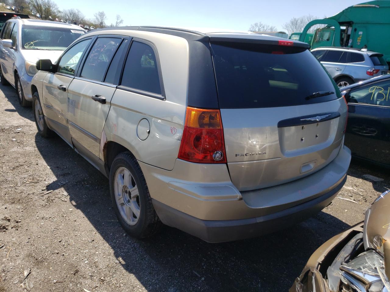 Photo 3 from auction – 2005 CHRYSLER PACIFICA with VIN 2C4GF484X5R366735