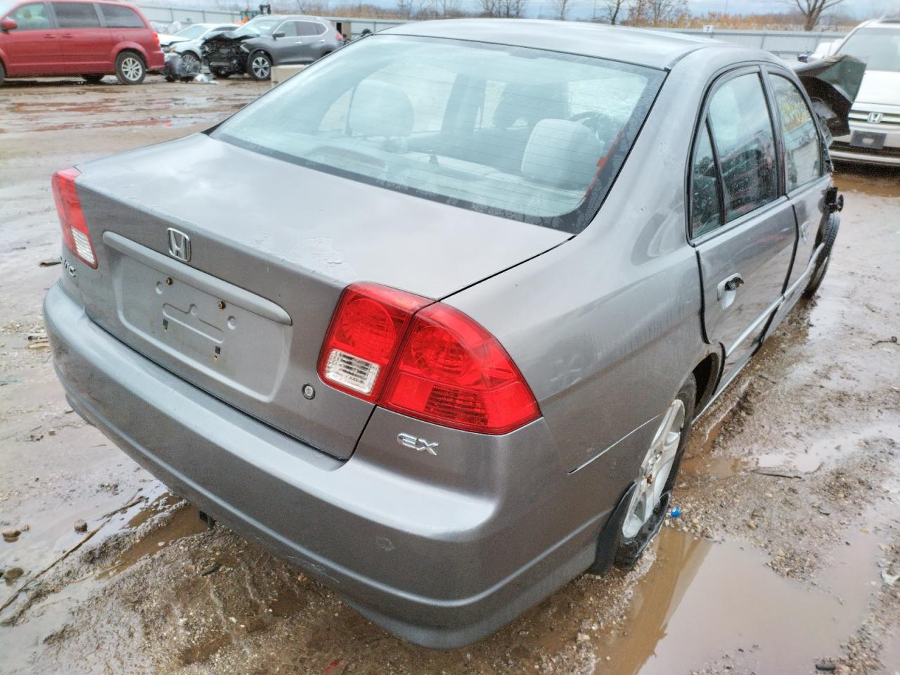 Photo 4 from auction – 2004 HONDA CIVIC EX with VIN 2HGES26794H523911