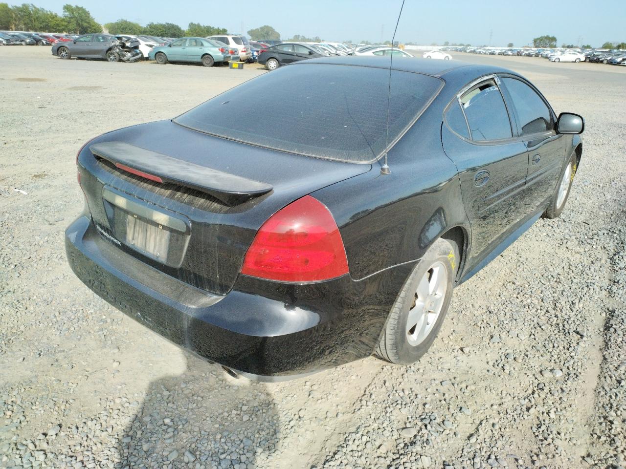 Photo 4 from auction – 2007 PONTIAC GRAND PRIX with VIN 2G2WP582671224238