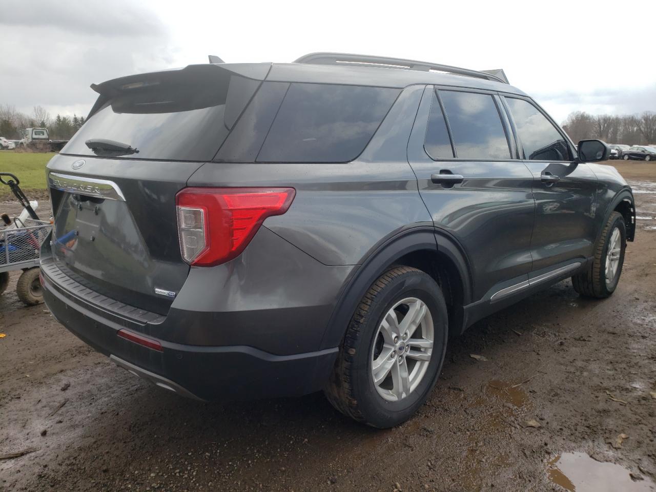 Photo 4 from auction – 2020 FORD EXPLORER X with VIN 1FMSK8DH3LGC07653