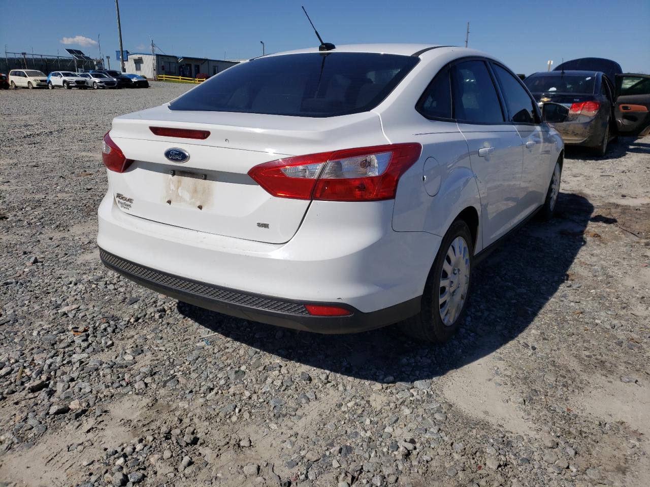 Photo 4 from auction – 2012 FORD FOCUS SE with VIN 1FAHP3F26CL188136