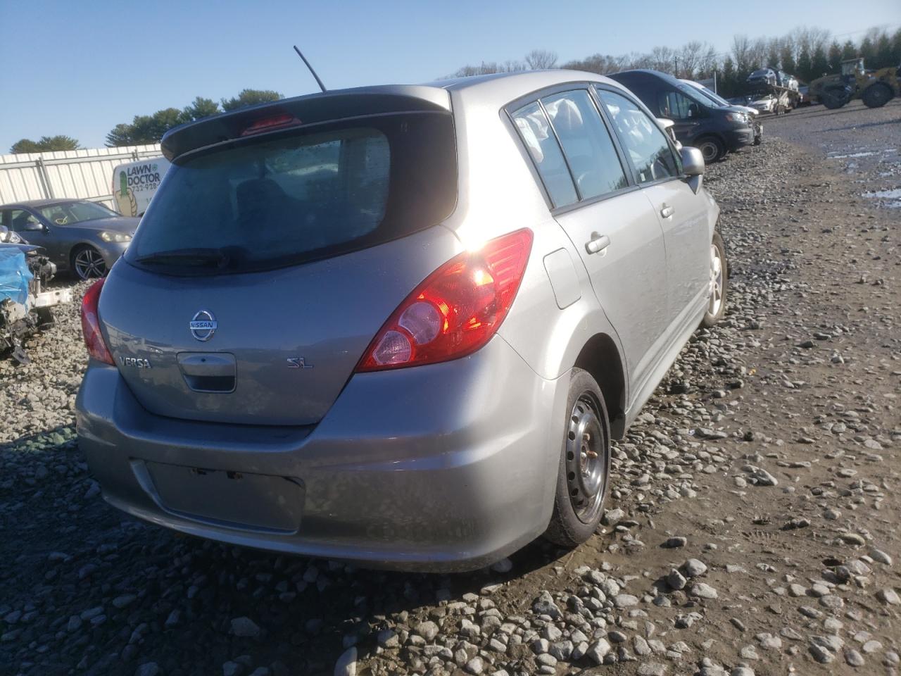 Photo 4 from auction – 2011 NISSAN VERSA S with VIN 3N1BC1CP4BL444828