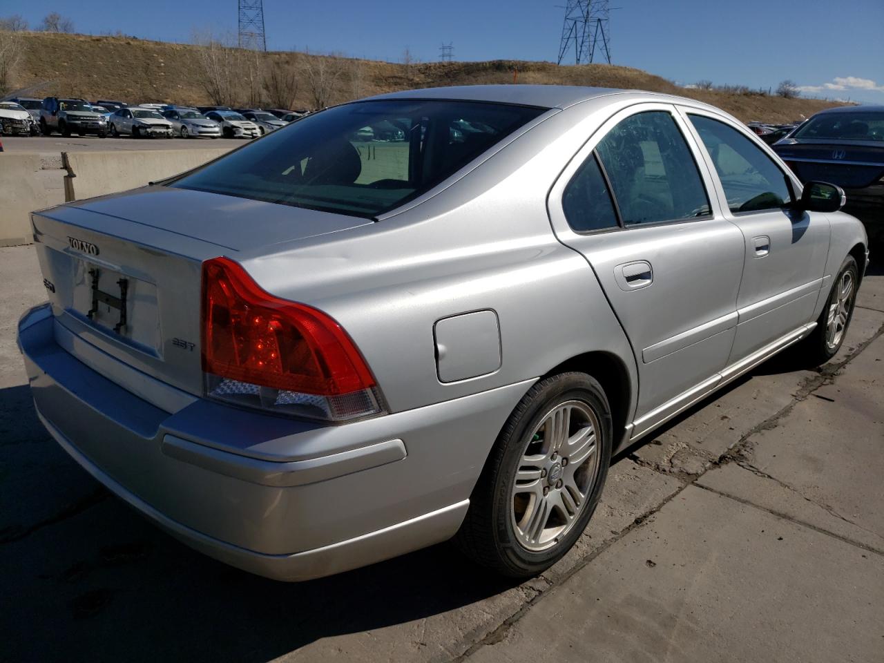 Photo 4 from auction – 2007 VOLVO S60 2.5T with VIN YV1RS592572638241