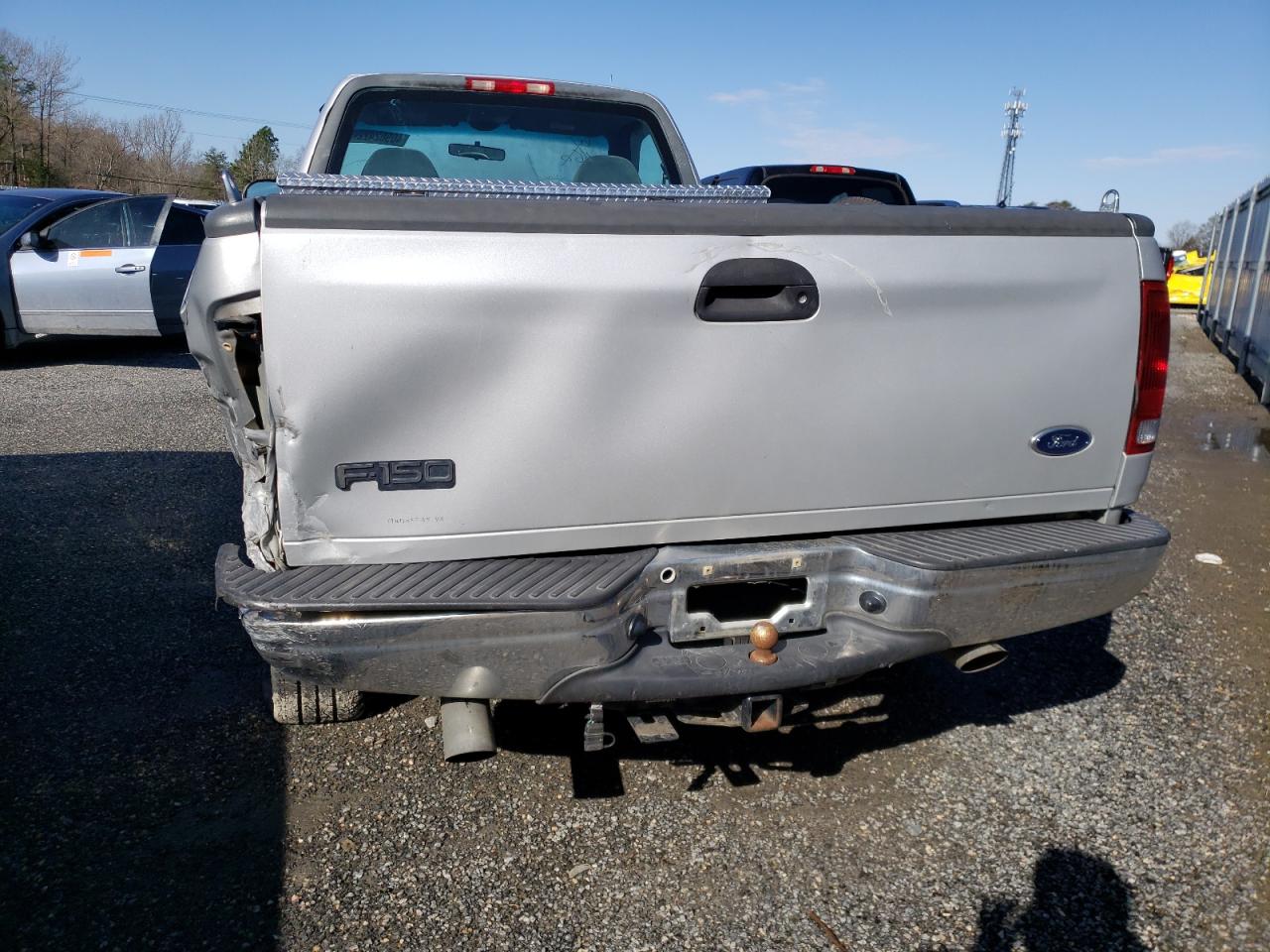 Photo 6 from auction – 2002 FORD F150 with VIN 1FTRF18W22NA22866