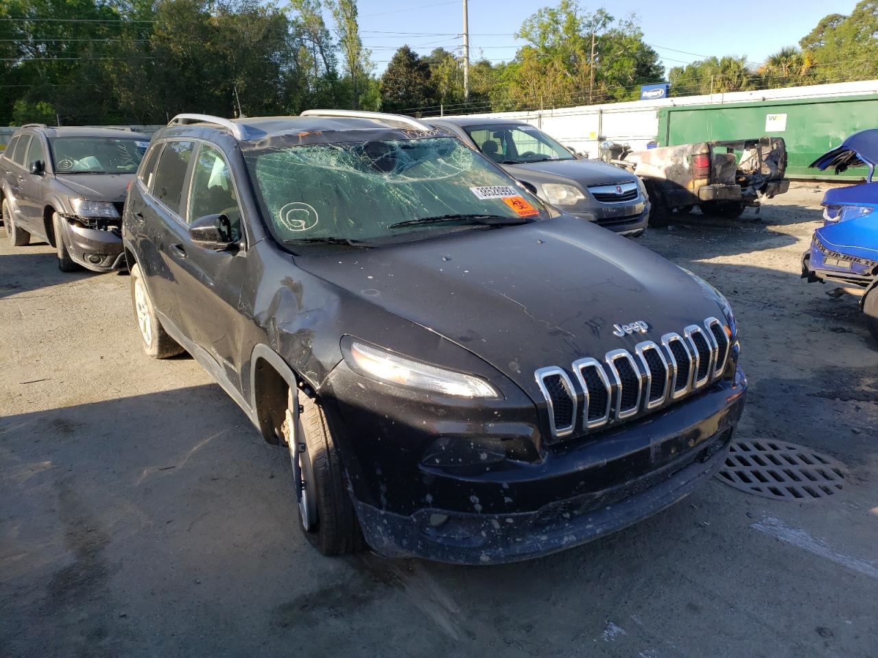 JEEP CHEROKEE L 2016 with VIN 1C4PJLCB8GW234324 - Photo from auction