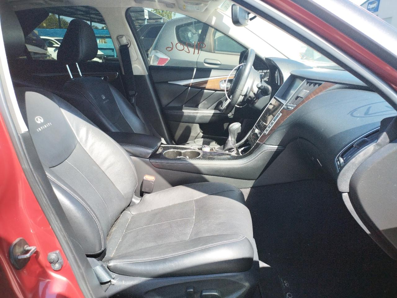 Photo 5 from auction – 2014 INFINITI Q50 BASE with VIN JN1BV7ARXEM696630