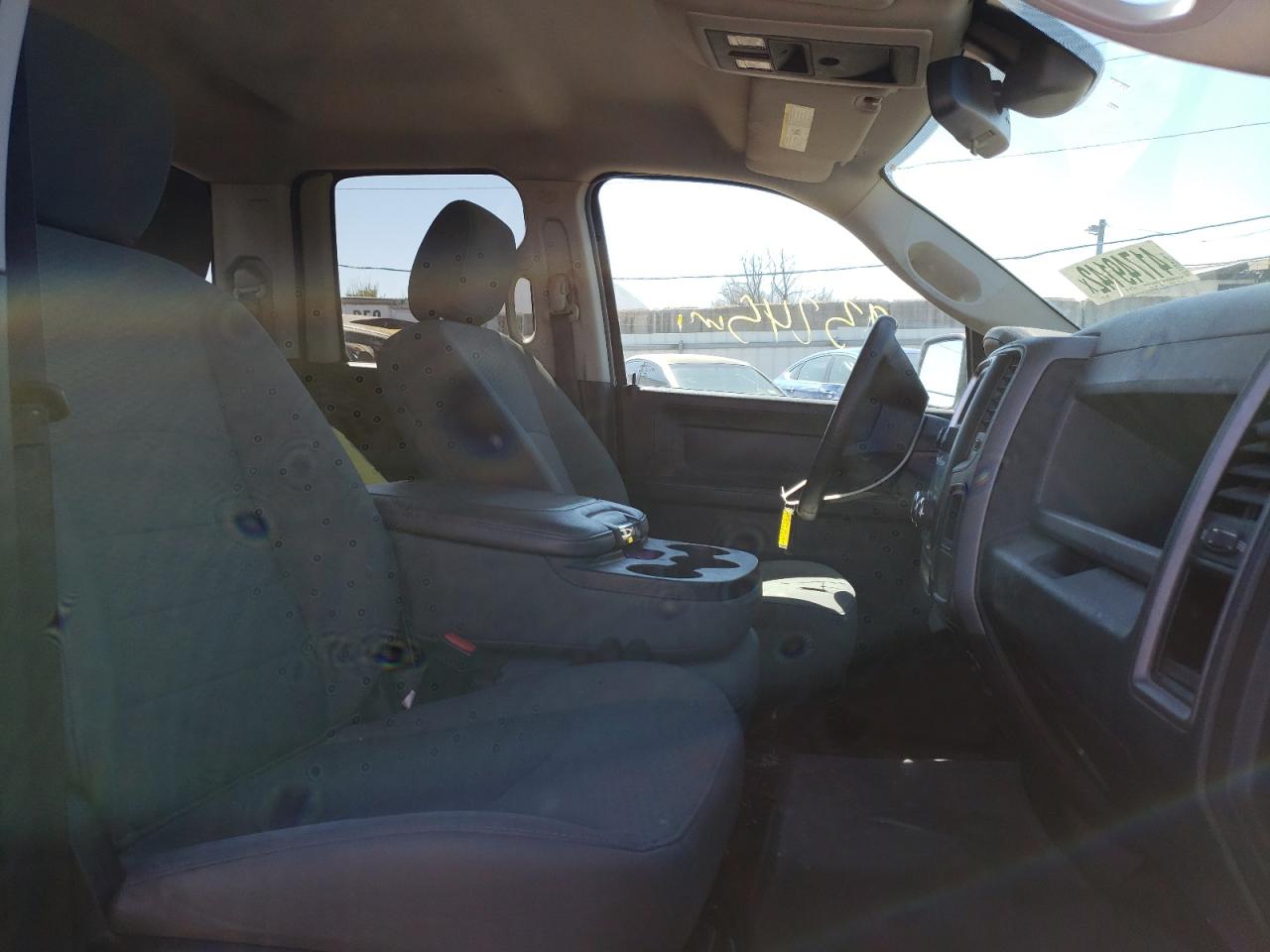 Photo 5 from auction – 2016 RAM 1500 ST with VIN 1C6RR7FT8GS336525
