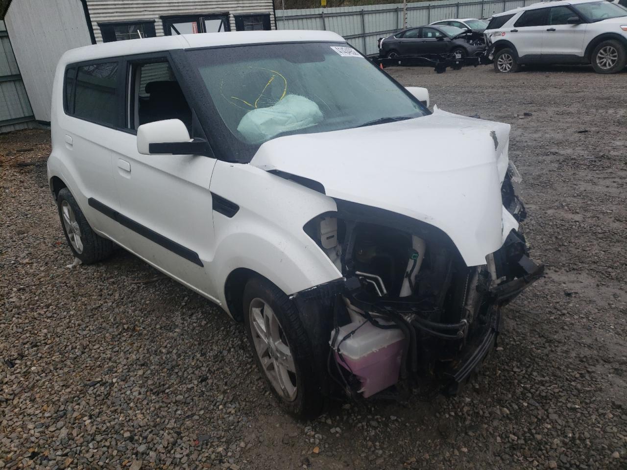 KIA SOUL + 2010 مع رقم تعريف المركبة KNDJT2A29A7145747 - صورة من المزاد