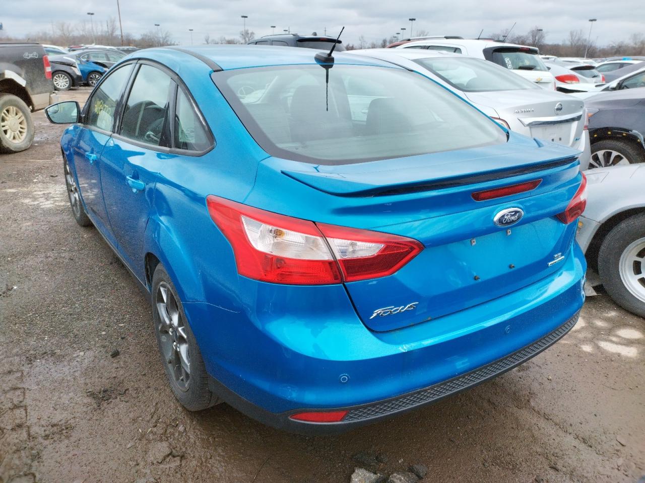 Photo 3 from auction – 2014 FORD FOCUS SE with VIN 1FADP3F29EL235984