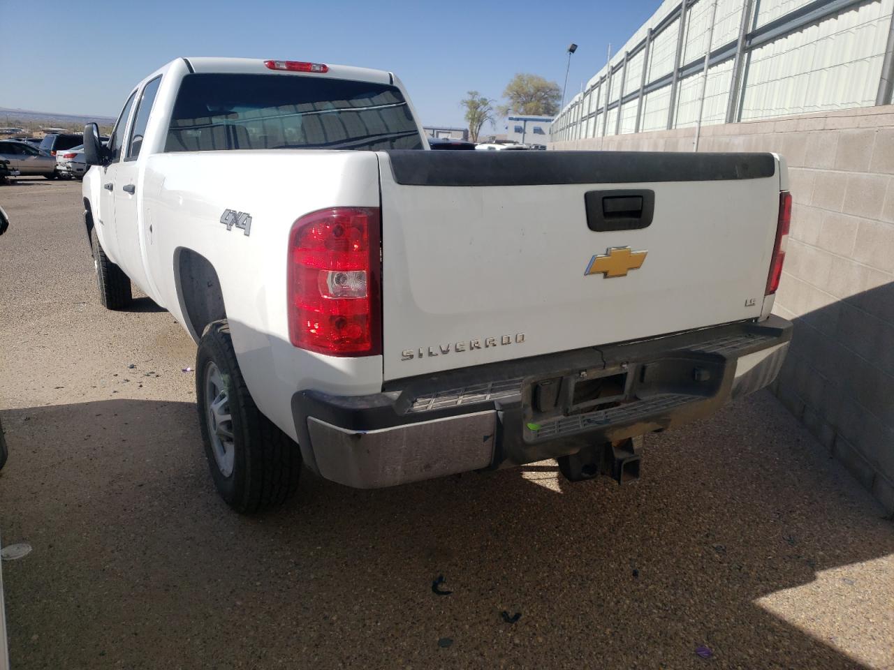 Photo 3 from auction – 2014 CHEVROLET SILVERADO with VIN 1GC1KVCG6EF104727