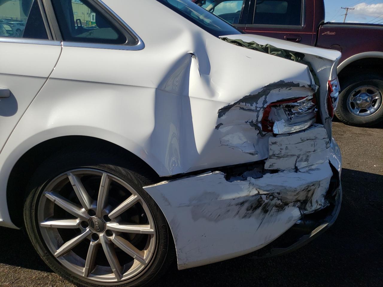 Photo 9 from auction – 2015 AUDI A4 PREMIUM with VIN WAUBFAFL1FN003190