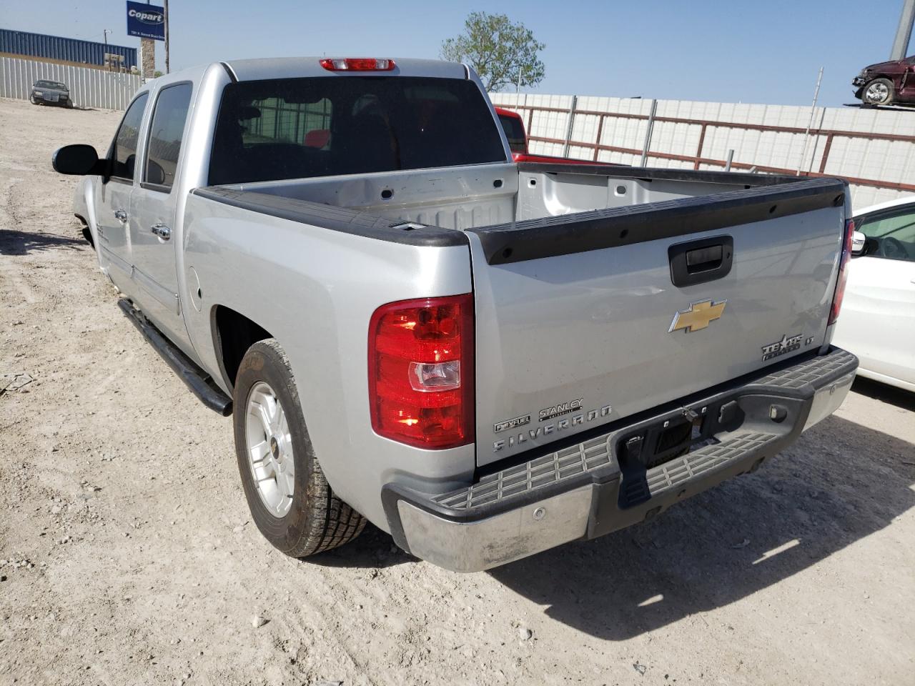 Photo 3 from auction – 2011 CHEVROLET SILVRDO LT with VIN 3GCPCSE06BG345705