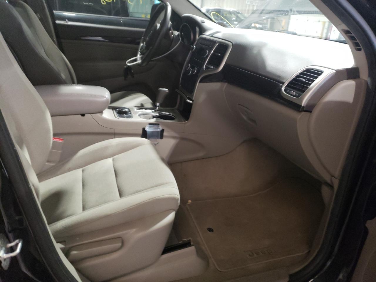 Photo 5 from auction – 2012 JEEP GRAND CHER with VIN 1C4RJFAG0CC317508