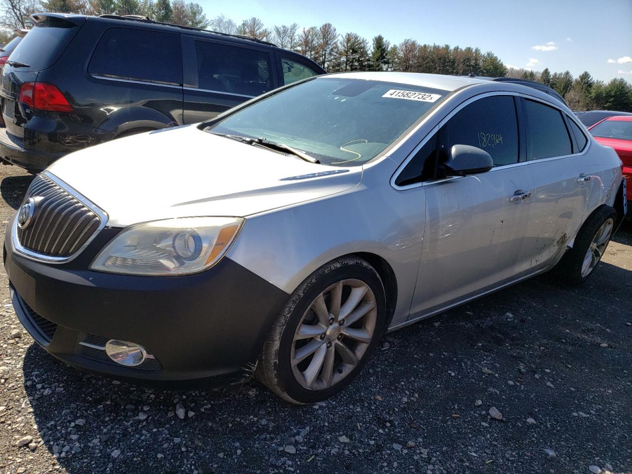 Photo 2 from auction – 2012 BUICK VERANO with VIN 1G4PP5SK2C4126553
