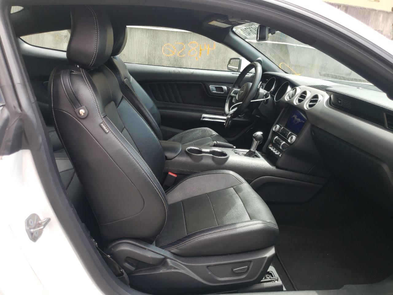 Photo 5 from auction – 2020 FORD MUSTANG with VIN 1FA6P8TH6L5136751