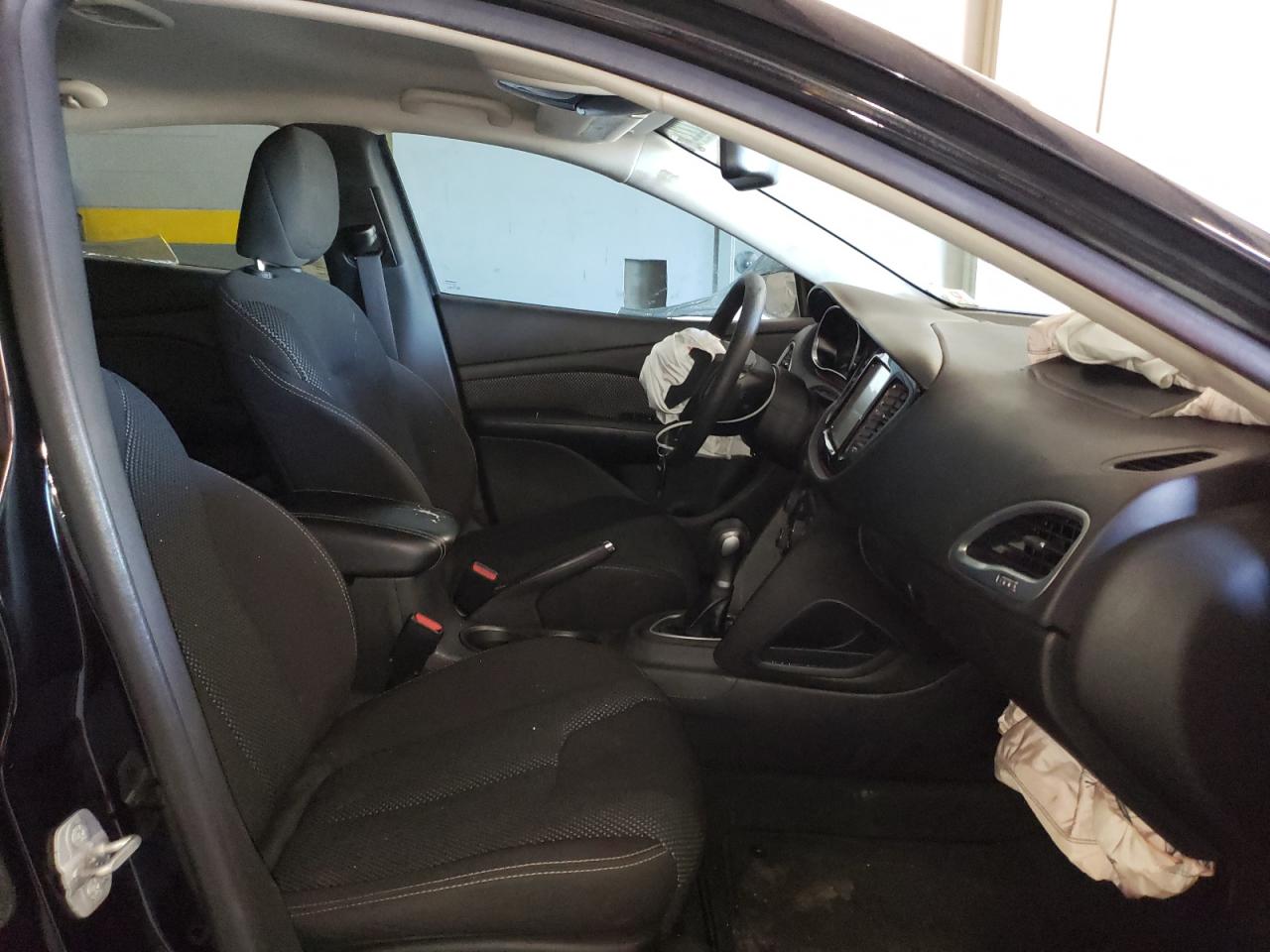 Photo 5 from auction – 2014 DODGE DART SXT with VIN 1C3CDFBB9ED891316