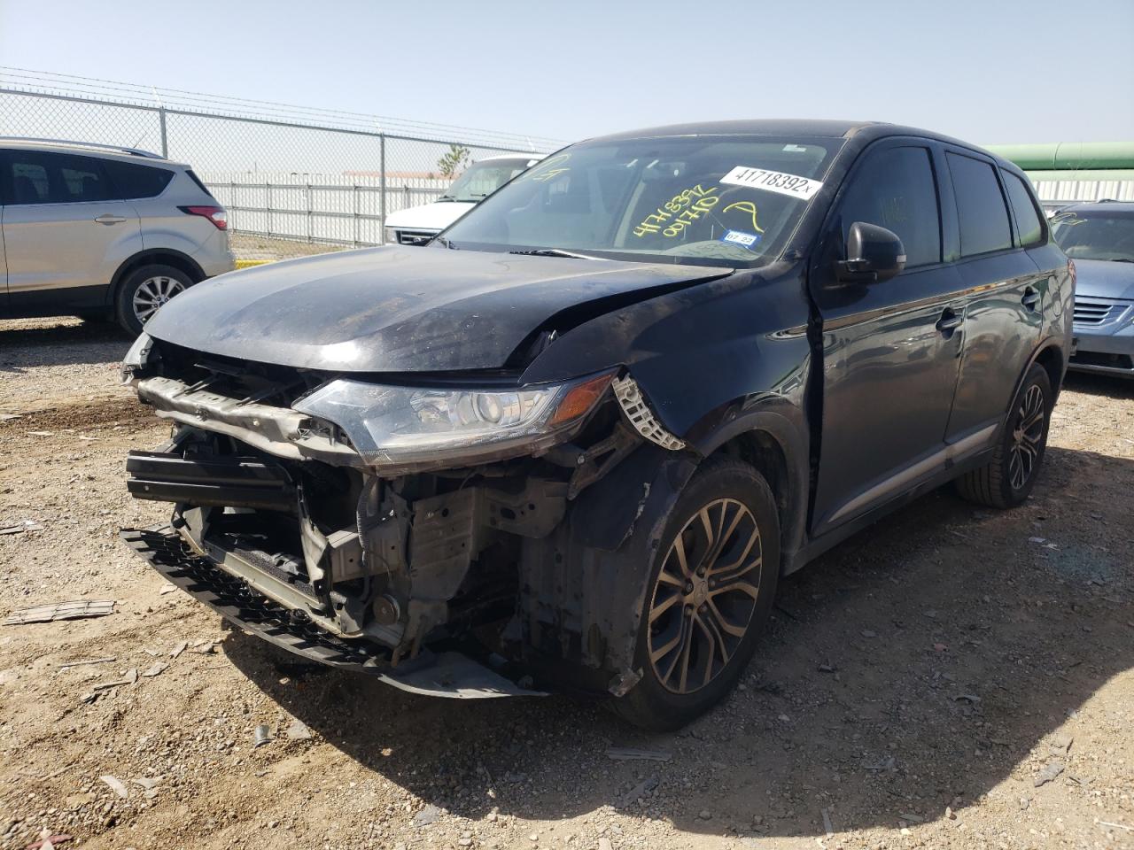 Photo 2 from auction – 2016 MITSUBISHI OUTLANDER with VIN JA4AD3A38GZ001710
