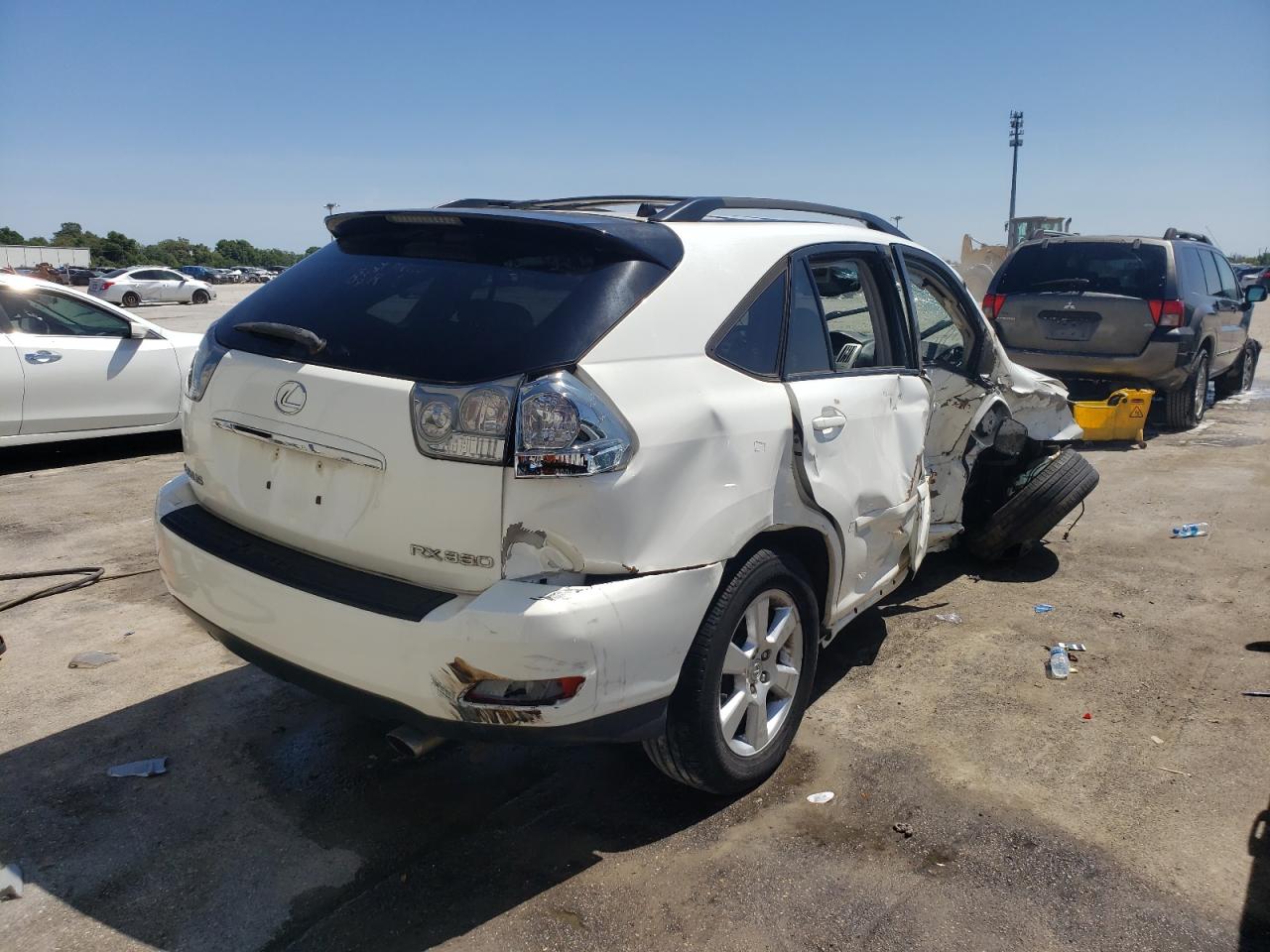 Photo 4 from auction – 2004 LEXUS RX 330 with VIN JTJHA31U740048424