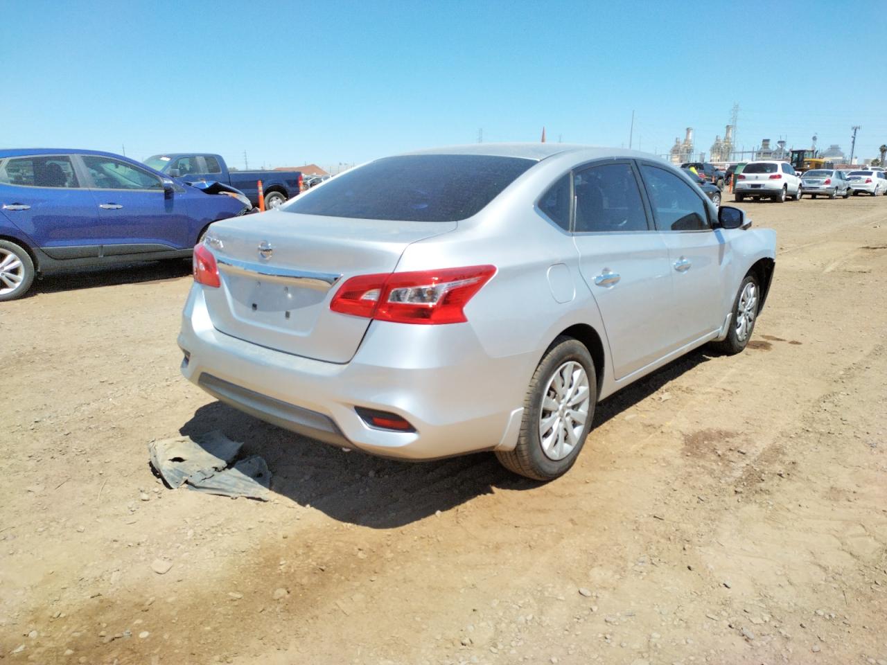 Photo 4 from auction – 2016 NISSAN SENTRA S with VIN 3N1AB7AP2GY270613