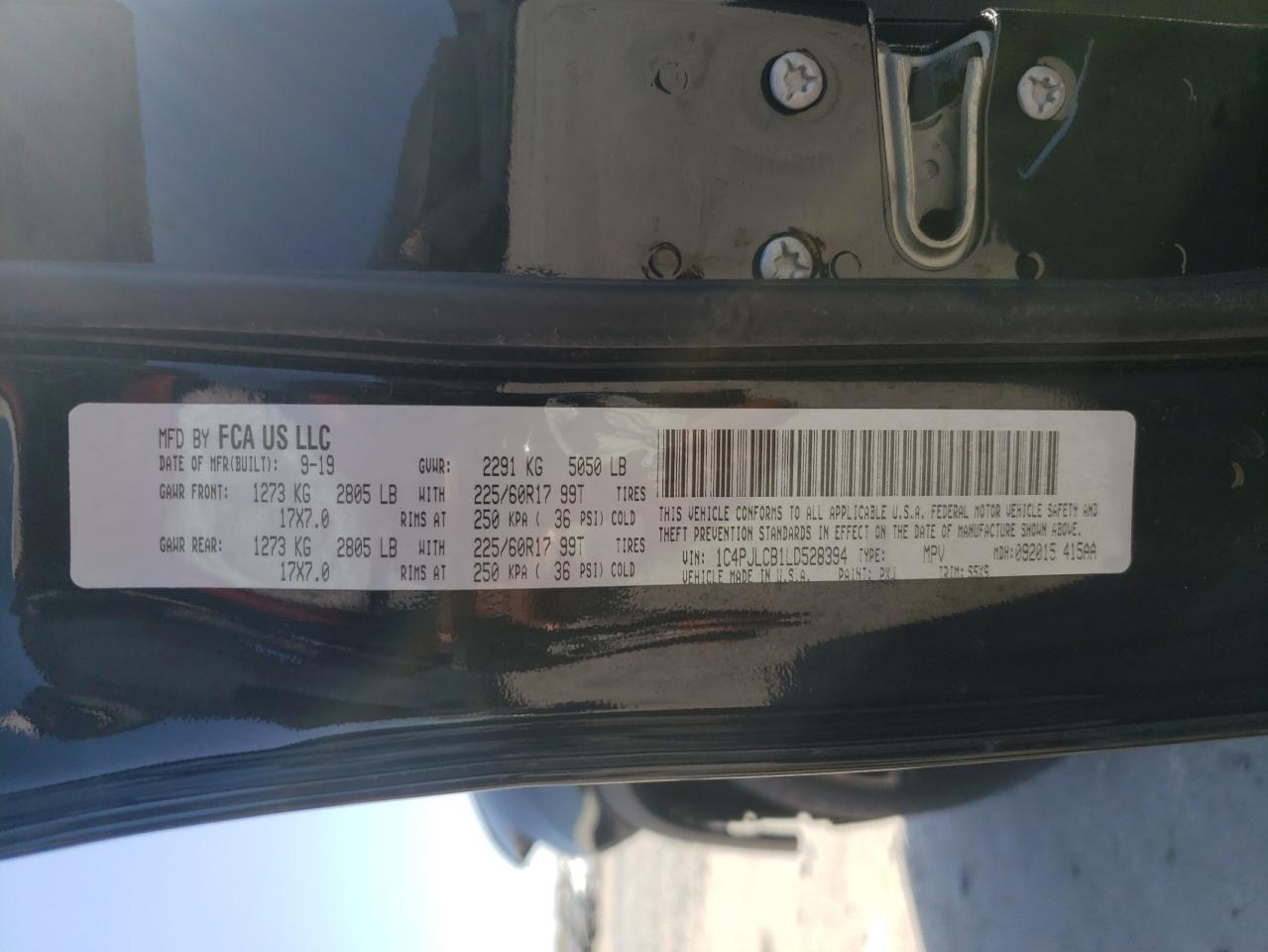 Photo 10 from auction – 2020 JEEP CHEROKEE L with VIN 1C4PJLCB1LD528394