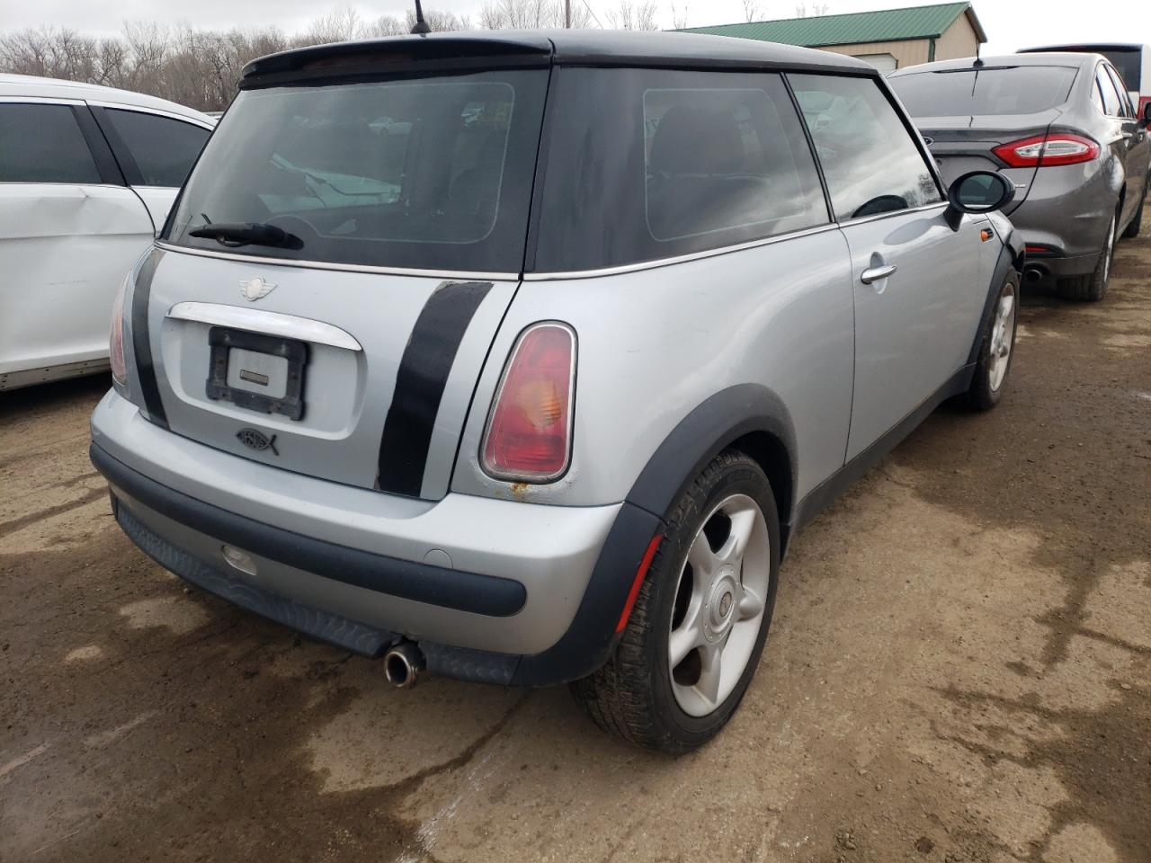 Photo 4 from auction – 2004 MINI COOPER with VIN WMWRC33414TJ57780