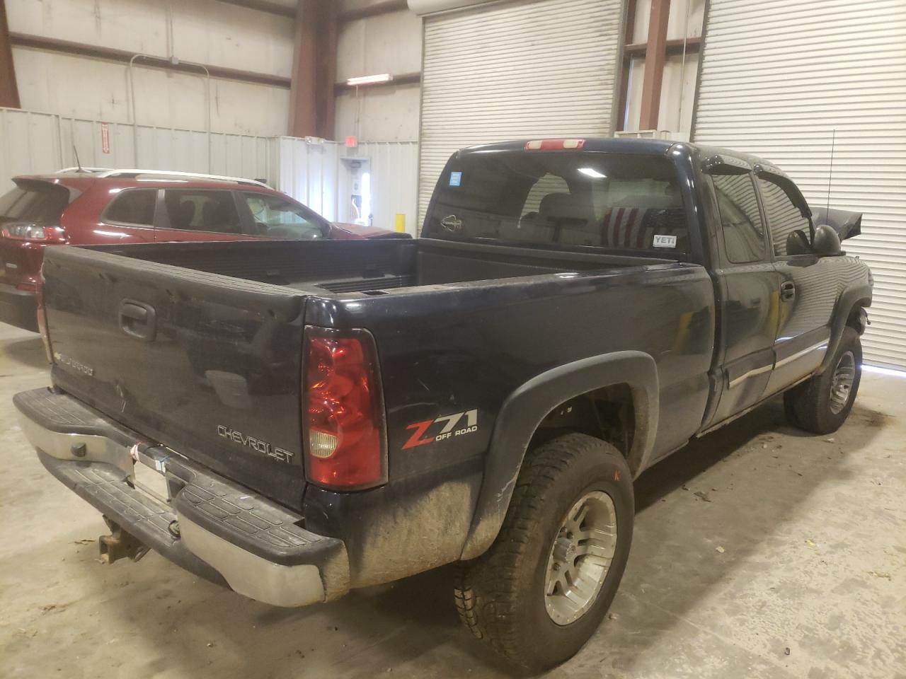 Foto 4 de la subasta – 2005 CHEVROLET SILVERADO con VIN 1GCEK19B65E279460
