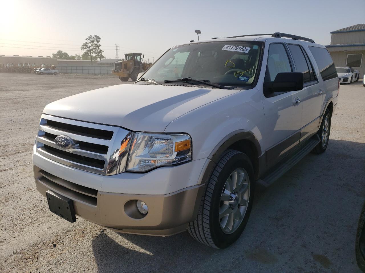 Photo 2 from auction – 2011 FORD EXPEDITION with VIN 1FMJK1H54BEF13306