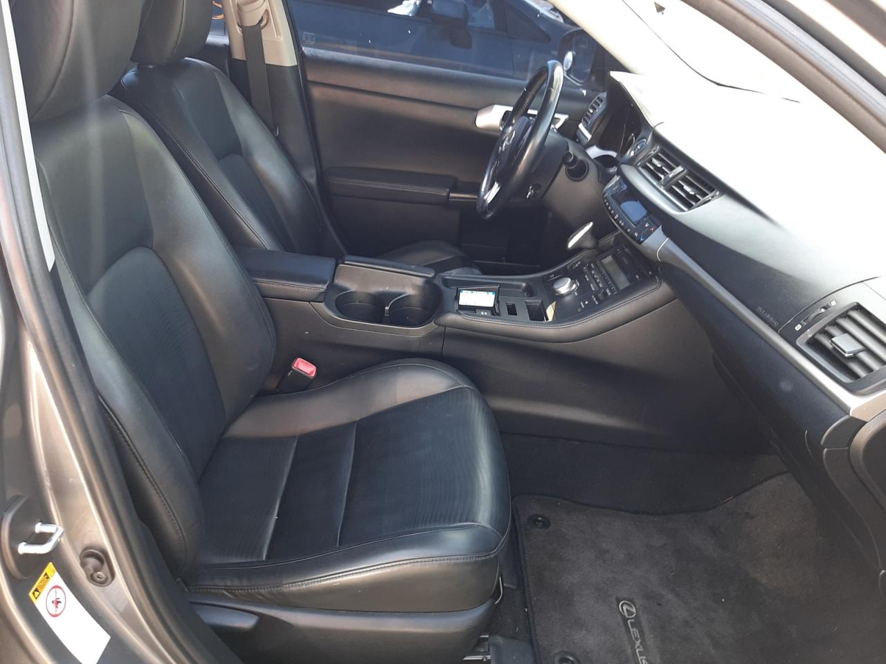 Photo 5 from auction – 2013 LEXUS CT 200 with VIN JTHKD5BH4D2161814
