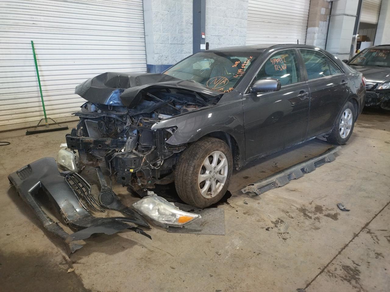 Photo 2 from auction – 2011 TOYOTA CAMRY SE with VIN 4T1BK3EK4BU615110