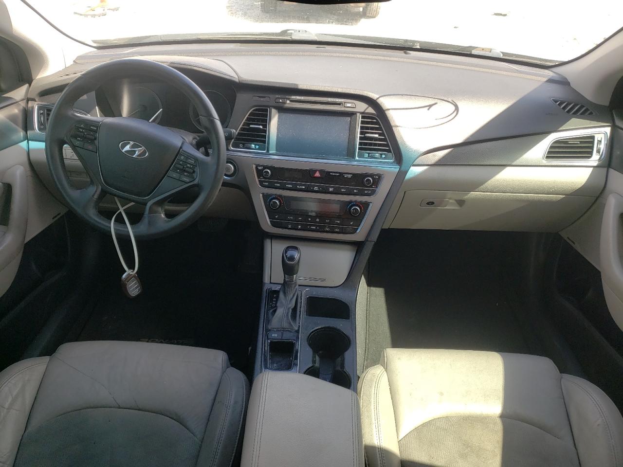 Photo 9 from auction – 2015 HYUNDAI SONATA SPO with VIN 5NPE34AF2FH074393