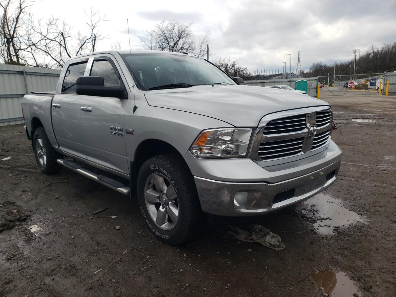 RAM 1500 SLT 2015 with VIN 3C6RR7LT6FG666013 - Photo from auction