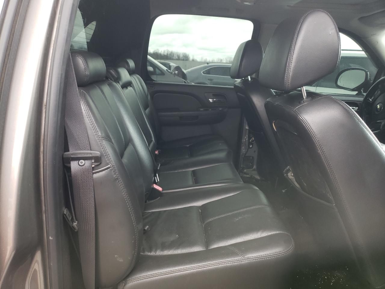 Photo 6 from auction – 2008 CHEVROLET AVALANCHE with VIN 3GNFK12378G233860