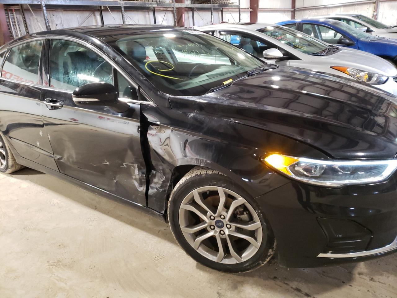Photo 9 from auction – 2019 FORD FUSION SEL with VIN 3FA6P0CD5KR150019